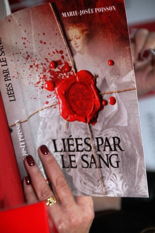 Book Signing of Liés Par Le Sang by Marie Josée Poisson 